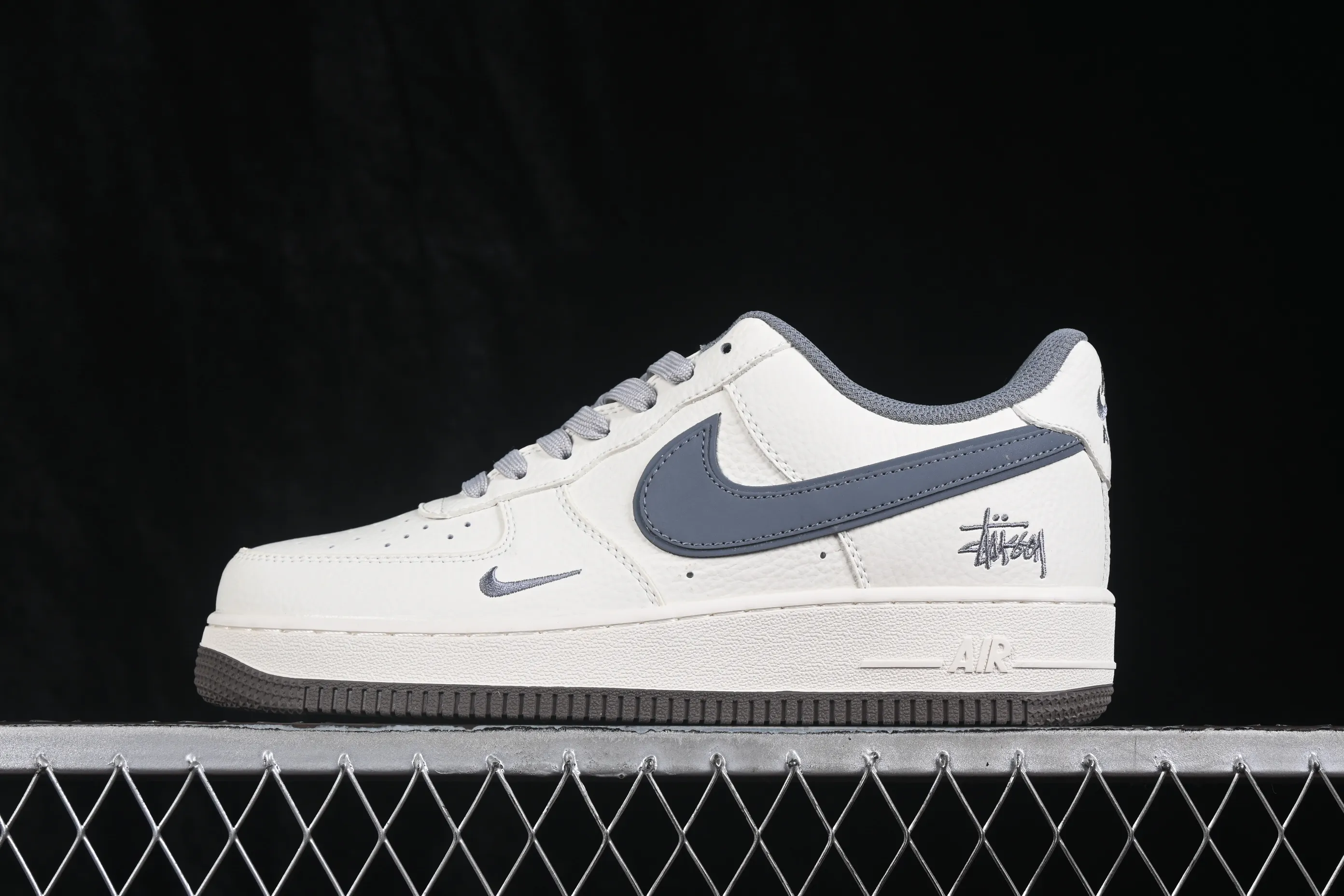 All categories Nk Air Force 1 Air Force series Nk Air Force 1 Low Air Force low-top Nike Air Force 1'07 Low joint model Air Force 1 low-top casual sneakers MM3399-827